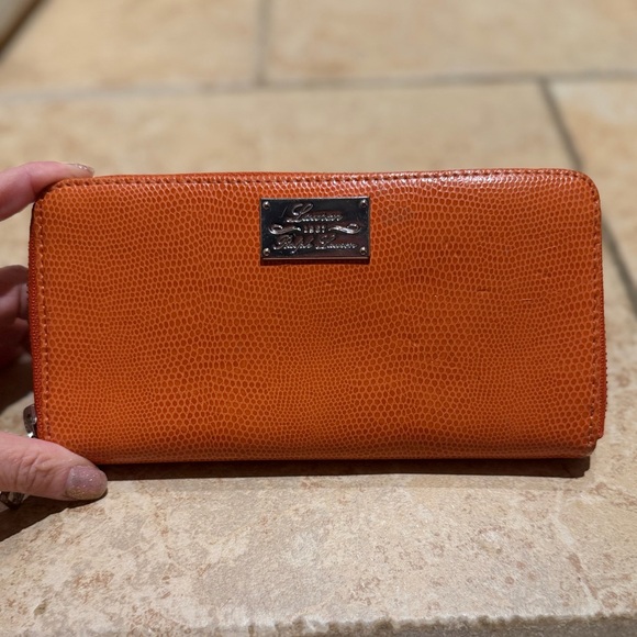Lauren Ralph Lauren Handbags - Vintage Lauren Ralph Lauren Womens Orange Pebble leather zip wallet